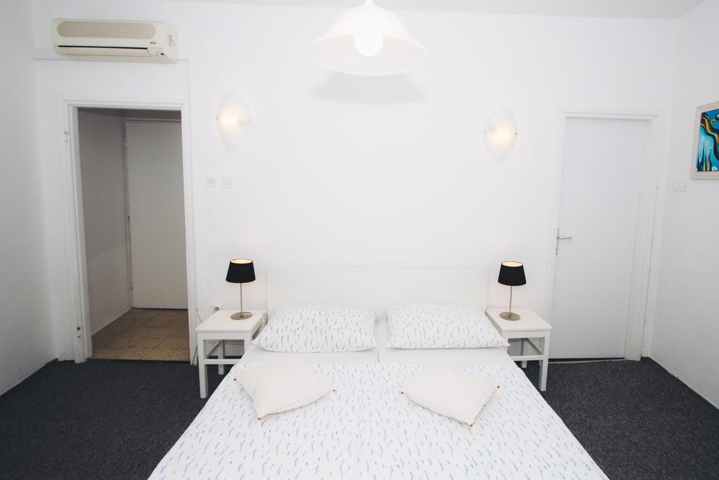 Apartments And Rooms Ille Шибеник Экстерьер фото